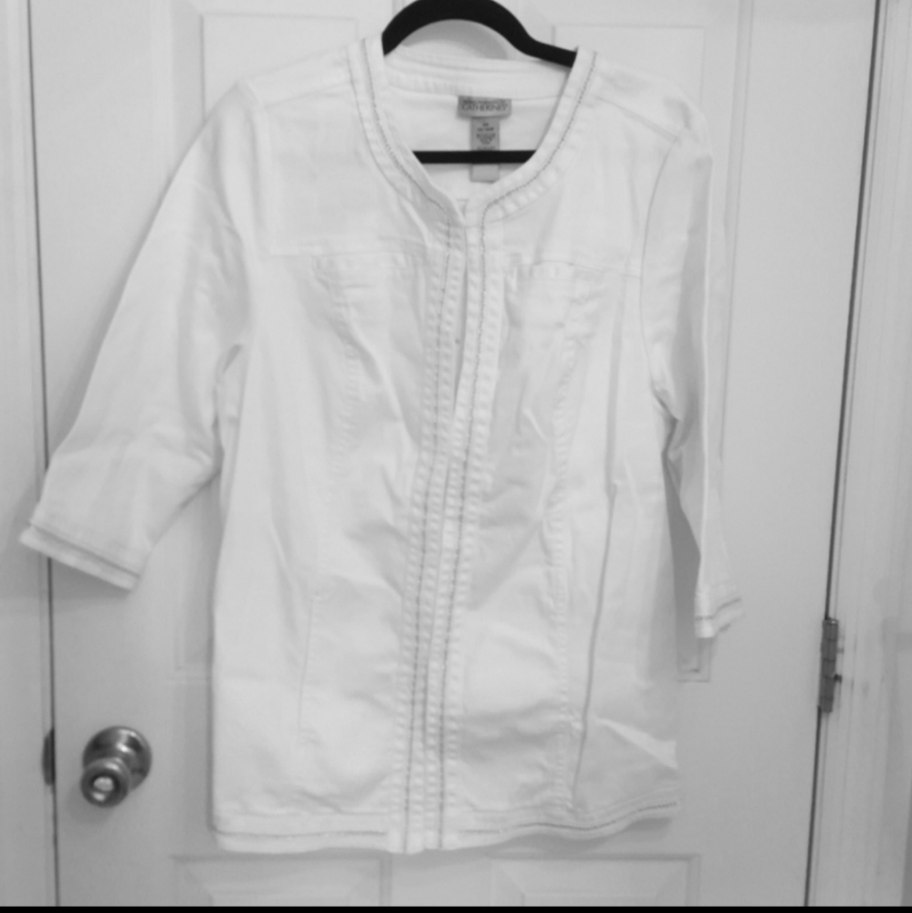 CATHERINES WHITE JEAN JACKET - SIZE 0X